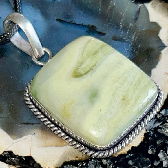 Green Larsonite Pendant 1 7/8” - Picture 4 of 17